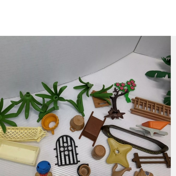 Vintage Playmobil (Geobra) Figures And Accessory Lot, Natives Set, 30 pieces - Picture 8 of 12